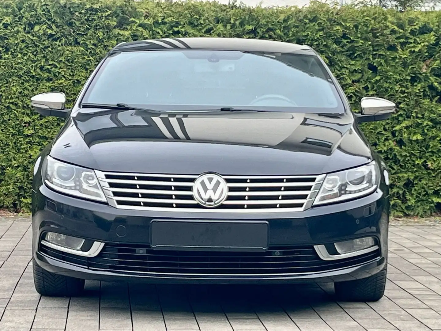 Volkswagen CC 2.0 DSG Automatik *Navi, Xenon, 210PS* Negru - 2