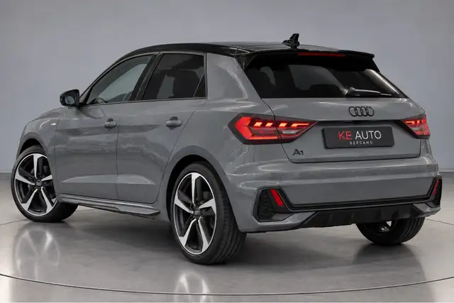 Audi A1 view 6