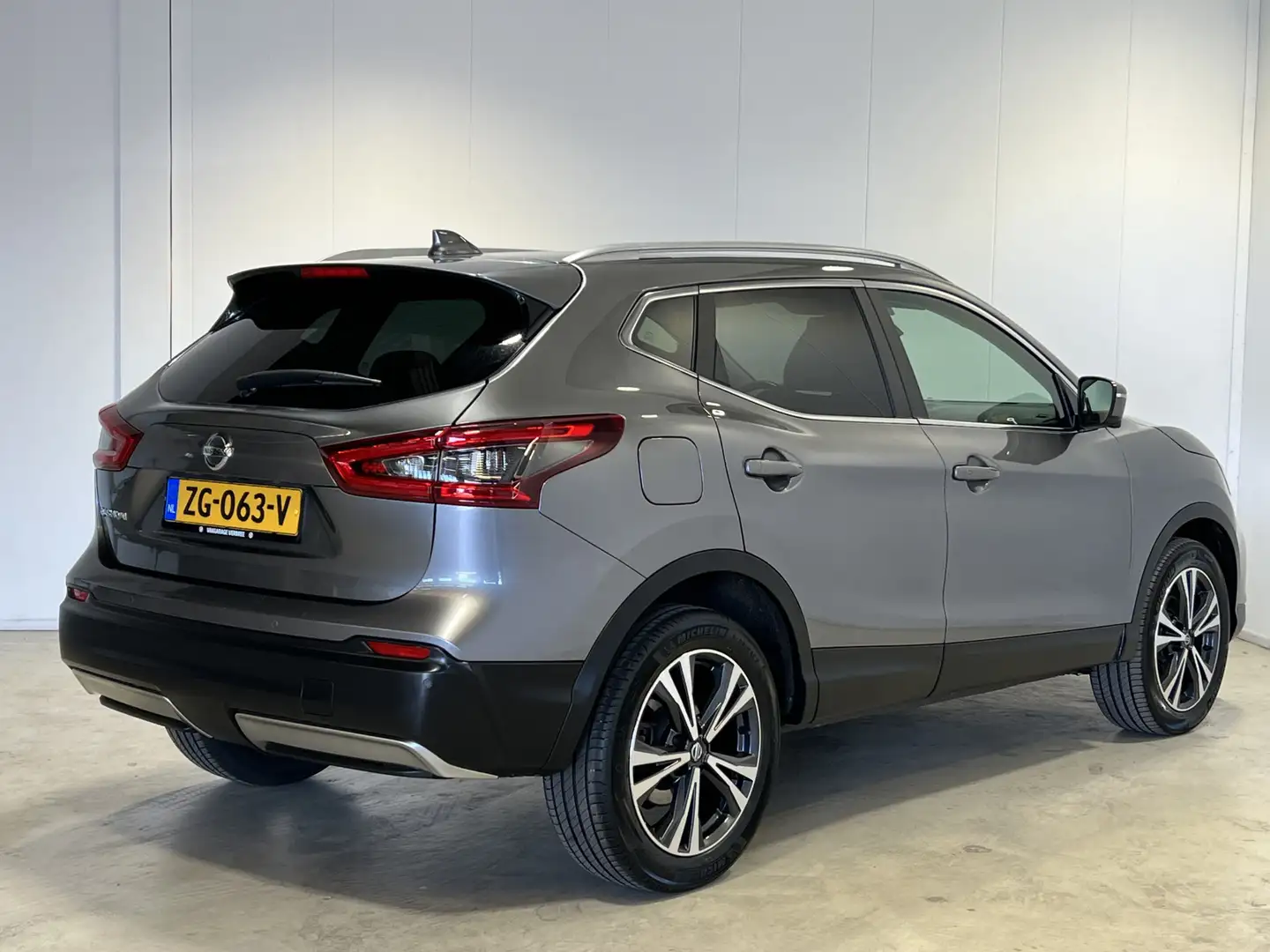 Nissan Qashqai 1.3 DIG-T N-Connecta | Cruise control | 18'' LMV | Gris - 2