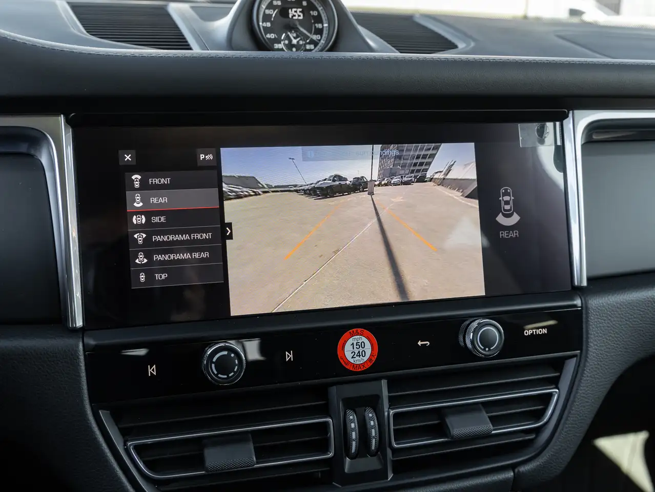 Porsche Macan снимка Porsche Macan
