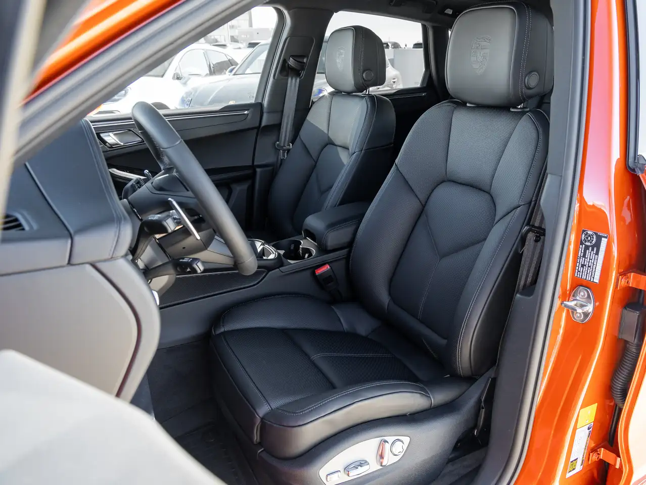 Porsche Macan снимка Porsche Macan