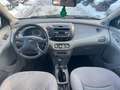 Nissan Almera Tino 1,8 I Comfort Plateado - thumbnail 12