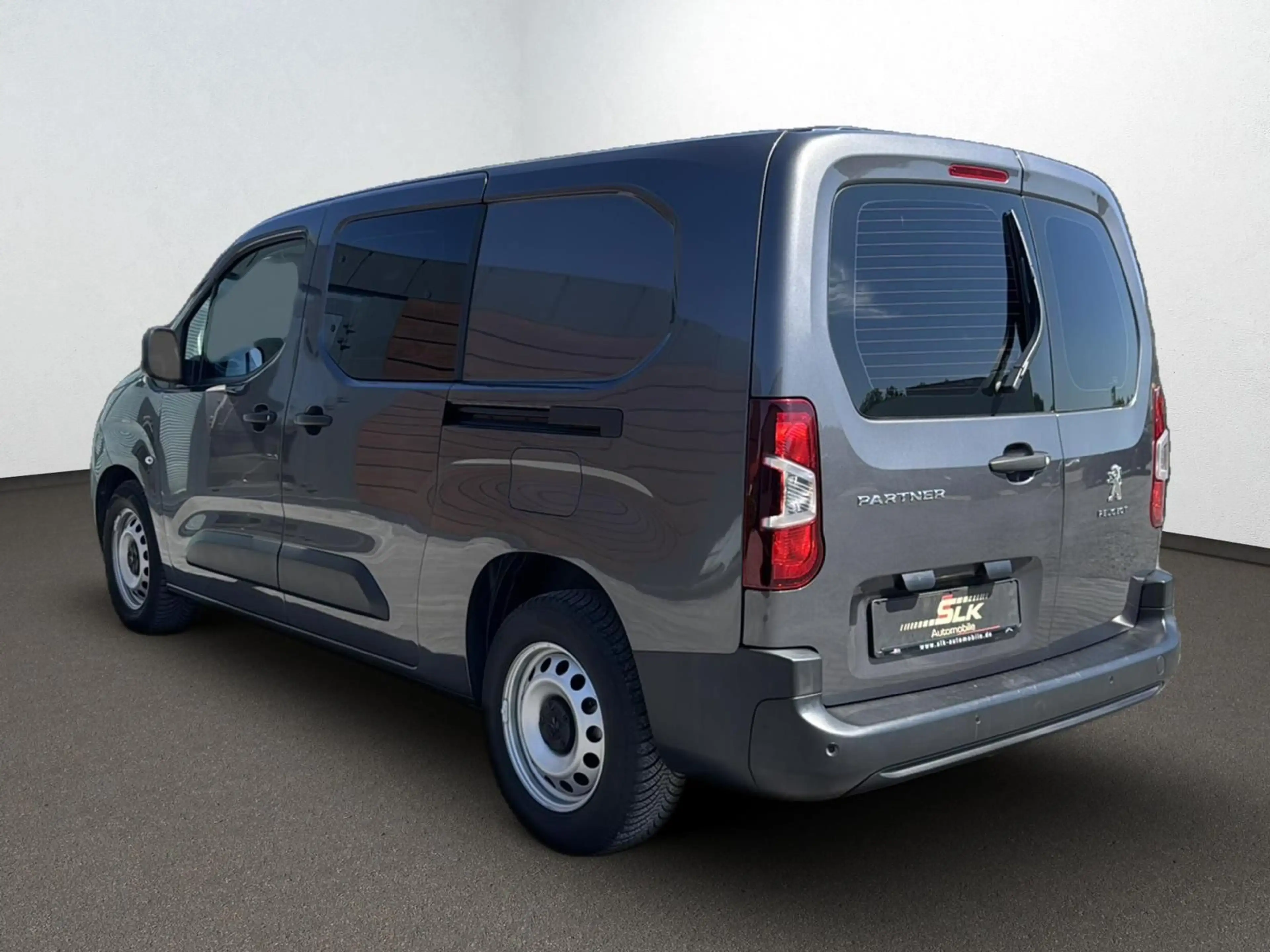 Peugeot Partner 1.5 HDi Autom. Premium FlexCab L2 StHz — photo 4