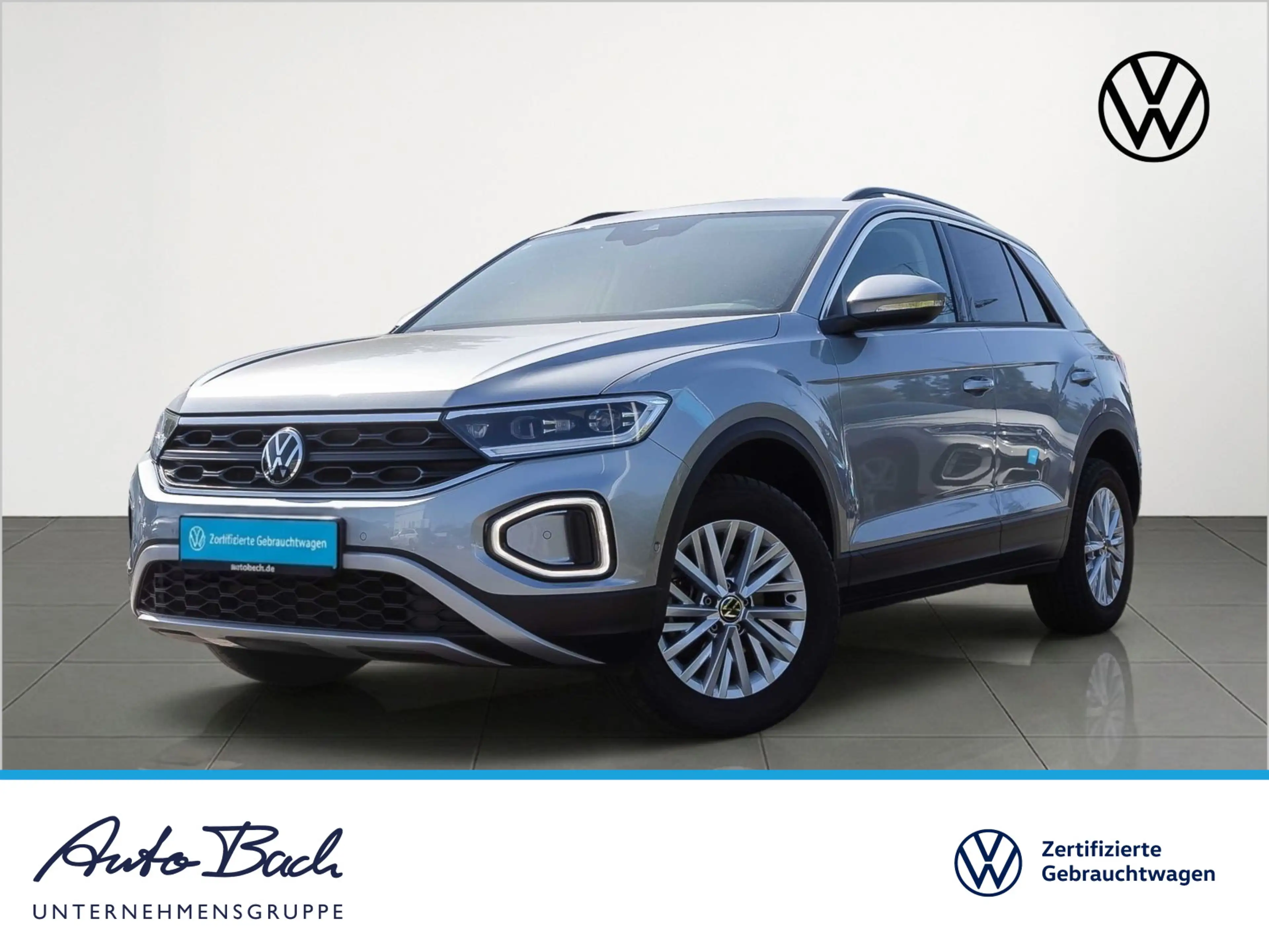 Volkswagen T-Roc 1.5 TSI DSG Life, AHK, Navi, LED, Rückfahr