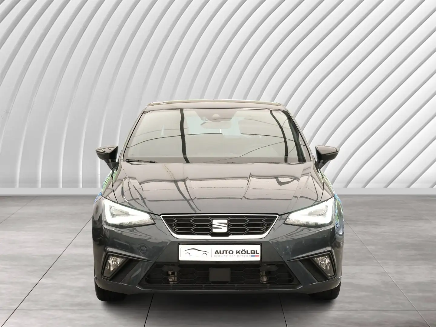 SEAT Ibiza FR ACC RFK NAVI LED PDC V+H DAB Tempomat Grijs - 2
