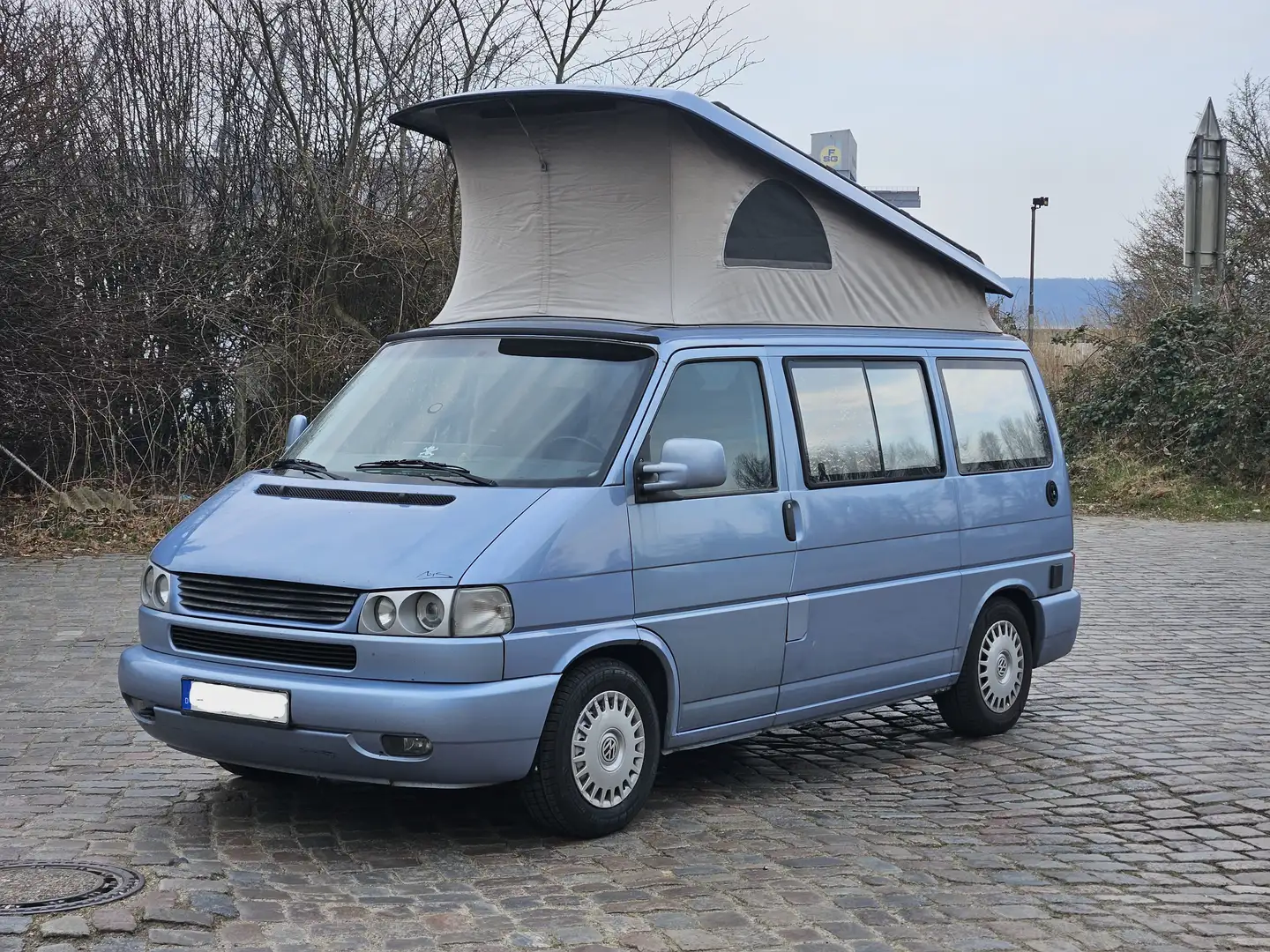 Volkswagen T4 California Albastru - 1