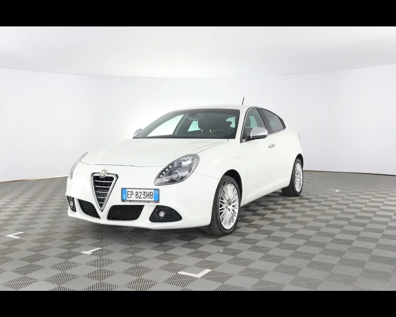 Alfa Romeo Giulietta 1.4 Turbo Distinctive Bianco - 2