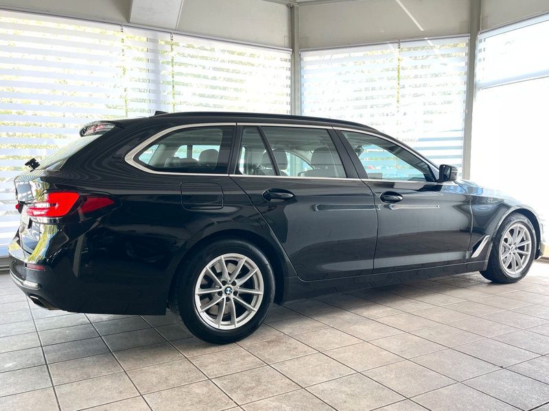 BMW 530 d KAMERA HeadUp Memory LEDER 4xKlima DA HiFi — photo 6