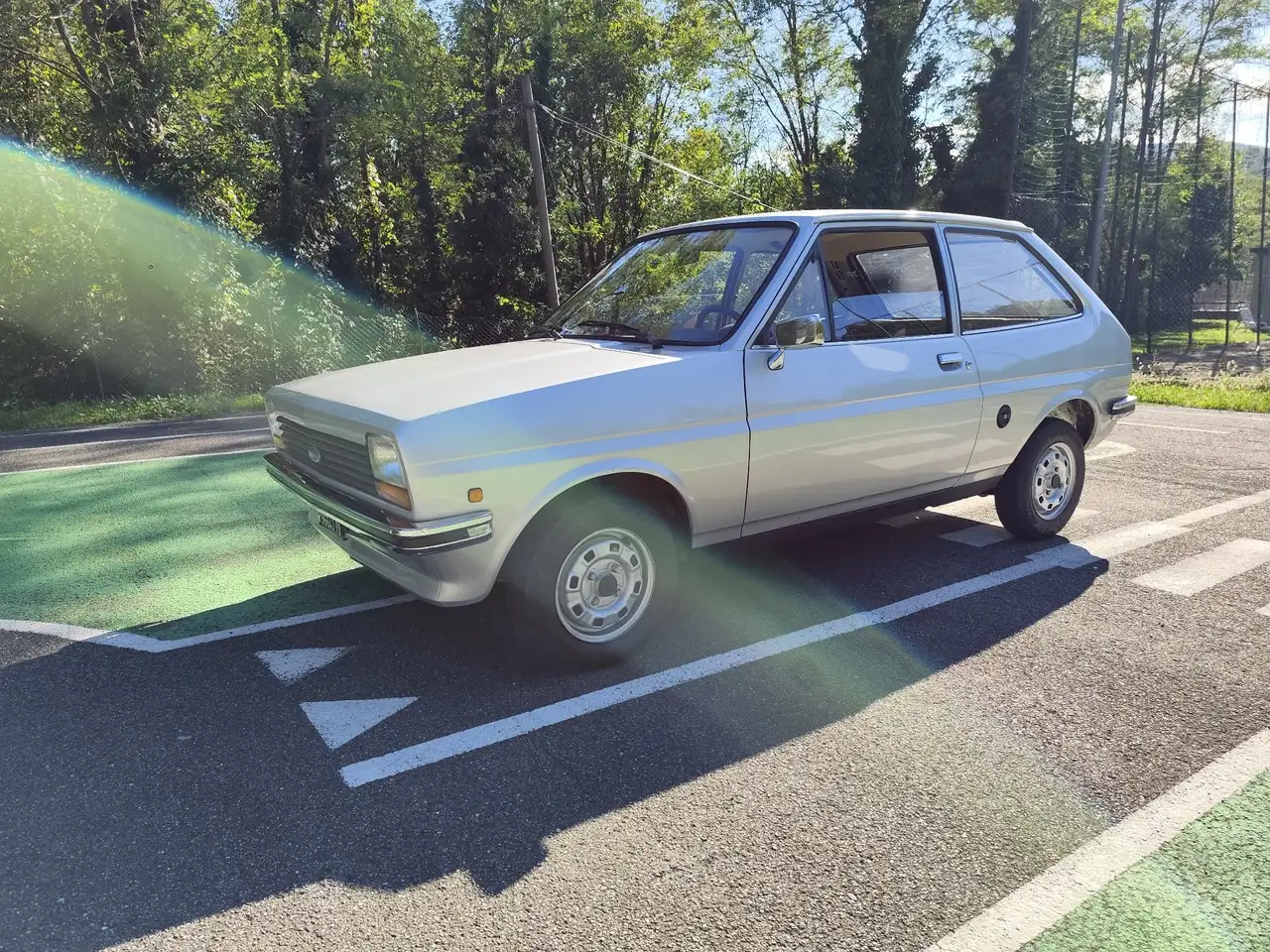 Ford Fiesta 900 L, foto 4