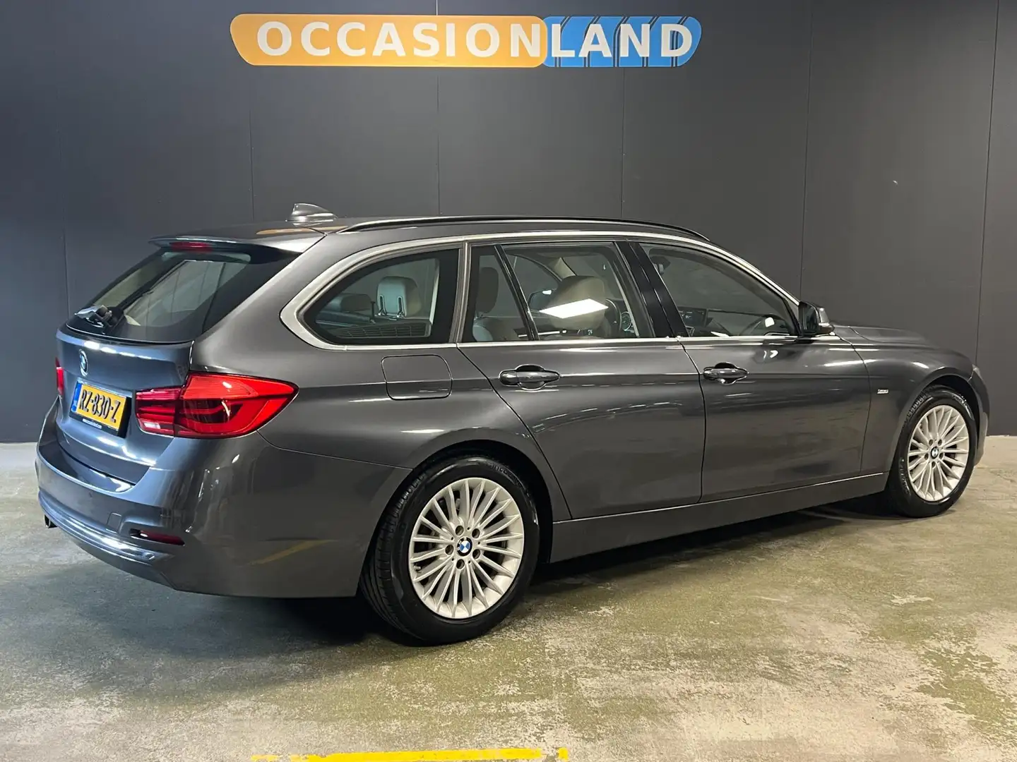 BMW 318 3-serie Touring 318i Corporate Lease Executive Spo Gris - 2
