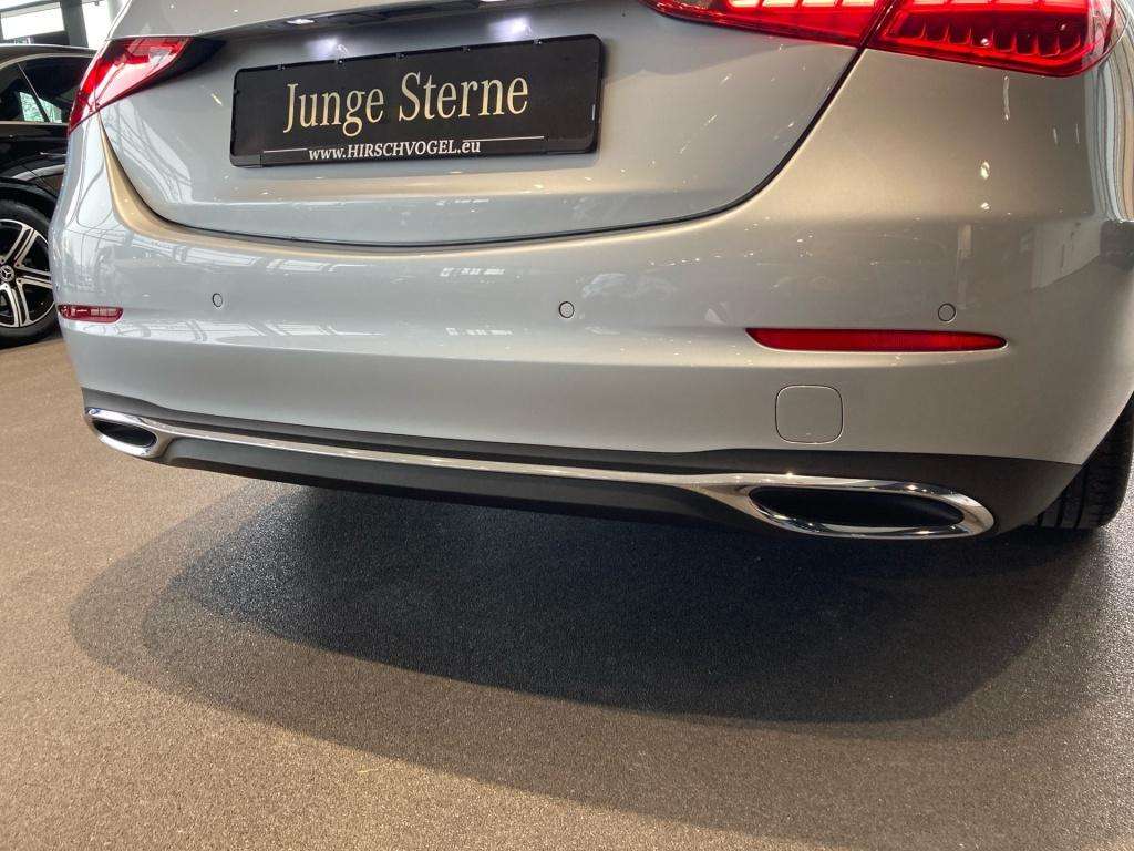 Mercedes-Benz C 180