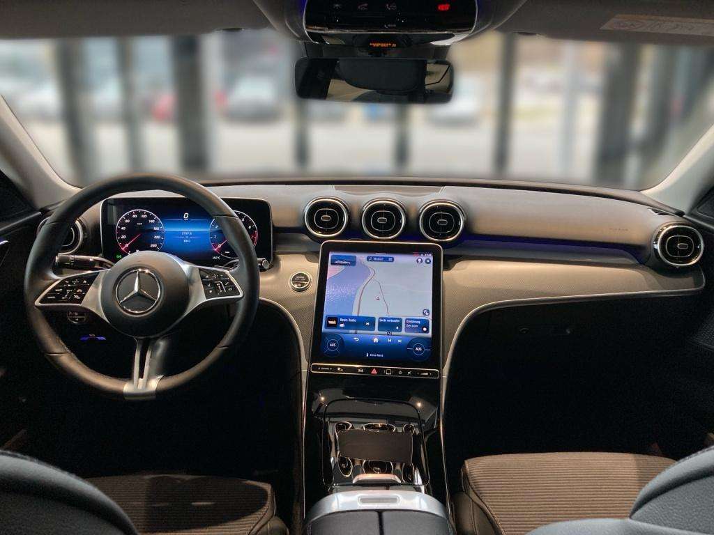 Mercedes-Benz C 180