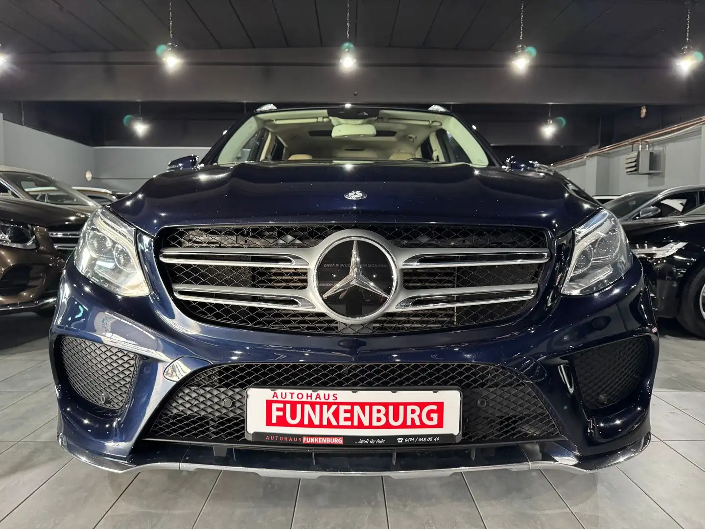 Mercedes-Benz GLE 350 d AMG PANO/DISTR/KAMERA/LED/AUT/NAVI Blau - 2