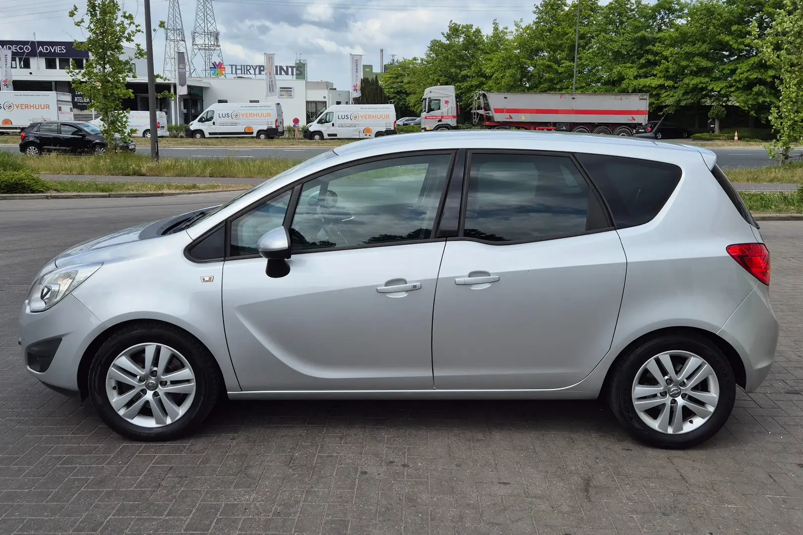 Opel Meriva 1.7 Euro 5 LEZ toegelaaten minimun 2026 - keuring Argent - 2