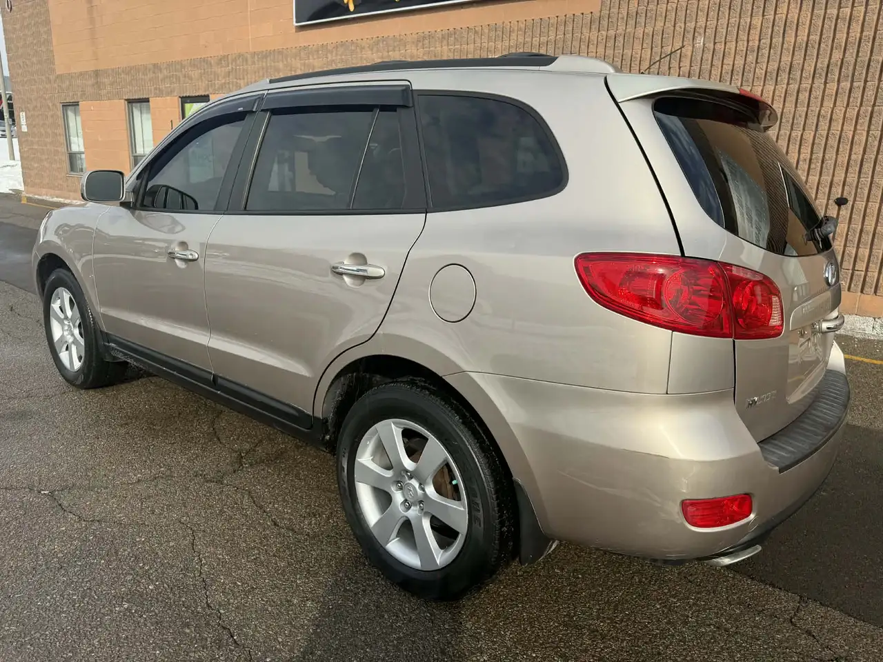 Hyundai SANTA FE снимка Hyundai SANTA FE