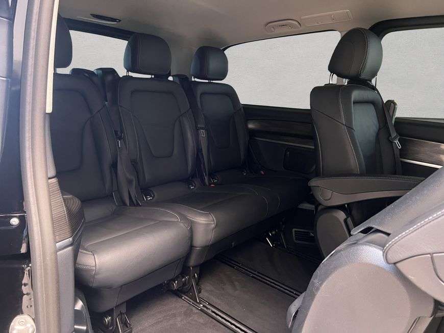 Mercedes-Benz V 250