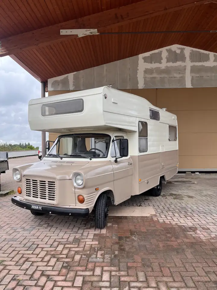 Ford Arca - Camper mandardato, foto 1