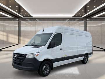 2500 High Roof I4 Diesel 170
