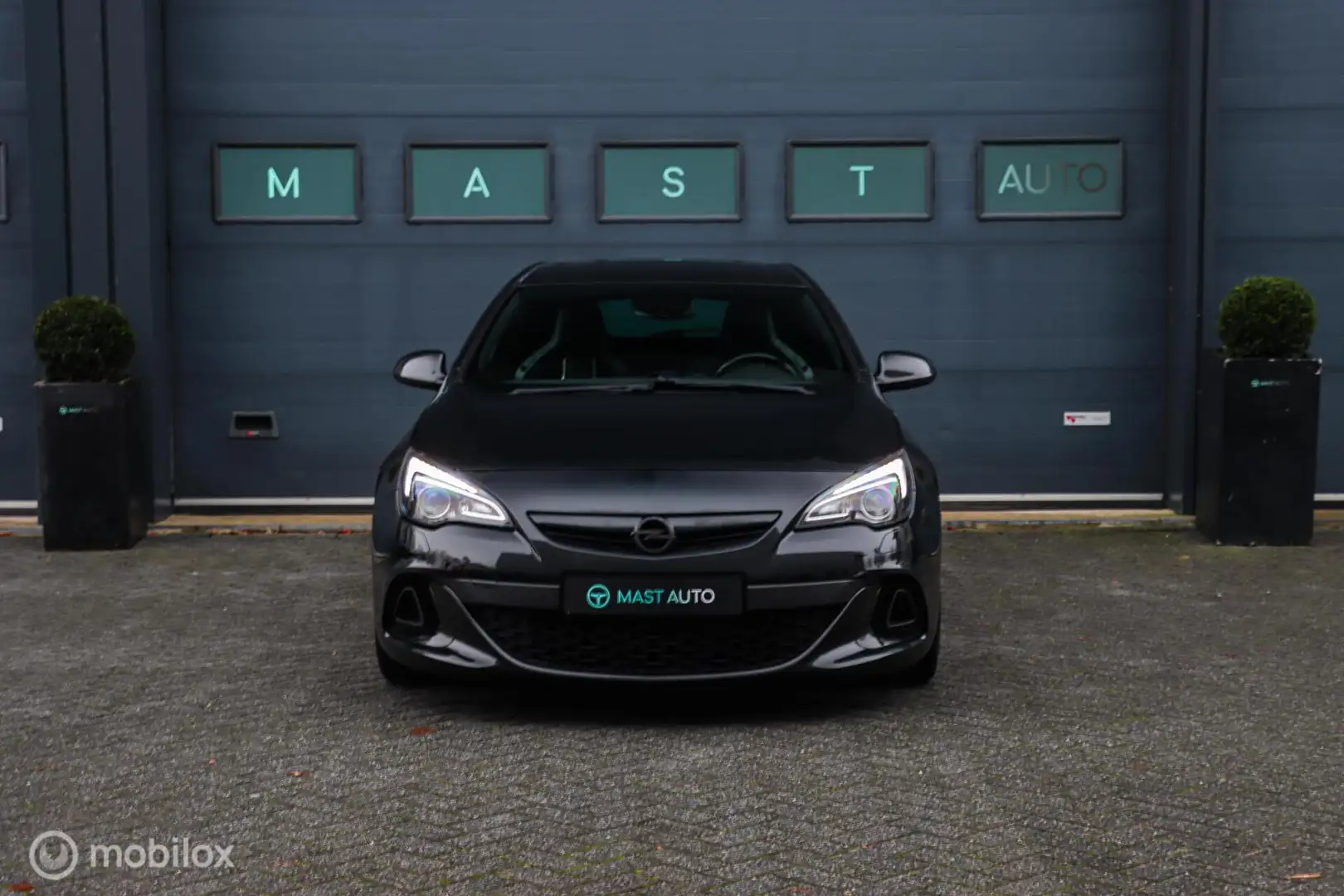 Opel Astra GTC 2.0 Turbo OPC|Kuipstoelen|Infinity sound|Bi-xe Black - 2