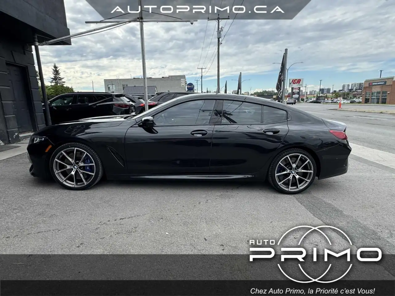 BMW 8 Series photo BMW 8 Series