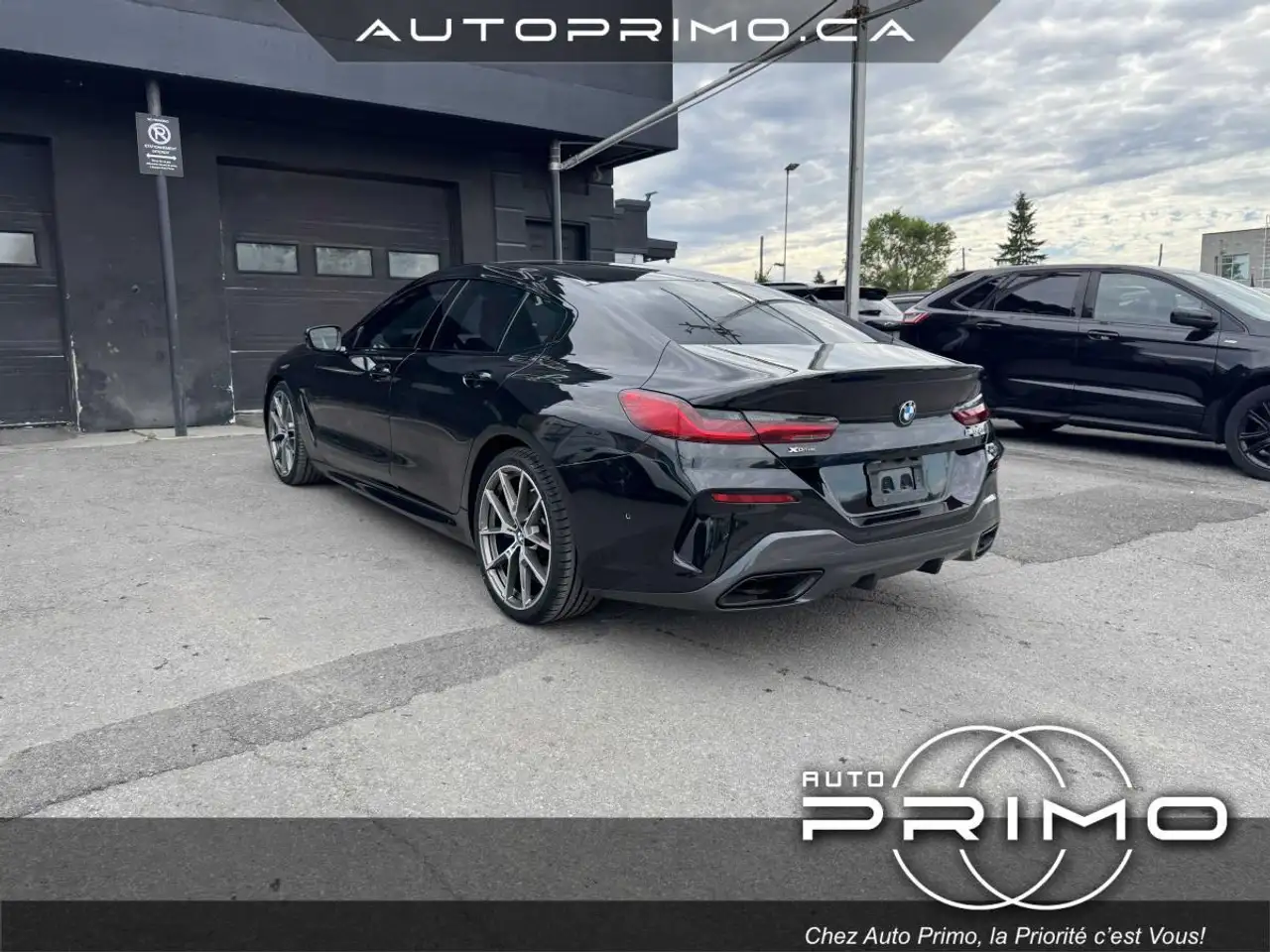BMW 8 Series photo BMW 8 Series