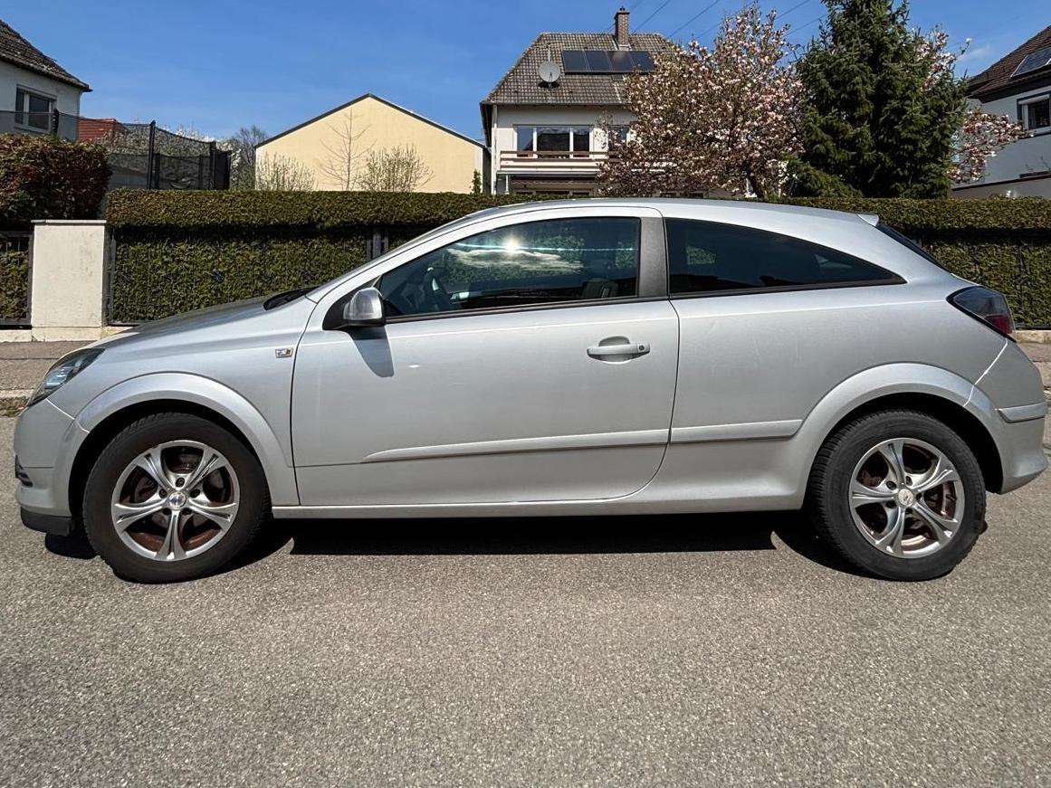 Second hand Opel Astra 1.8