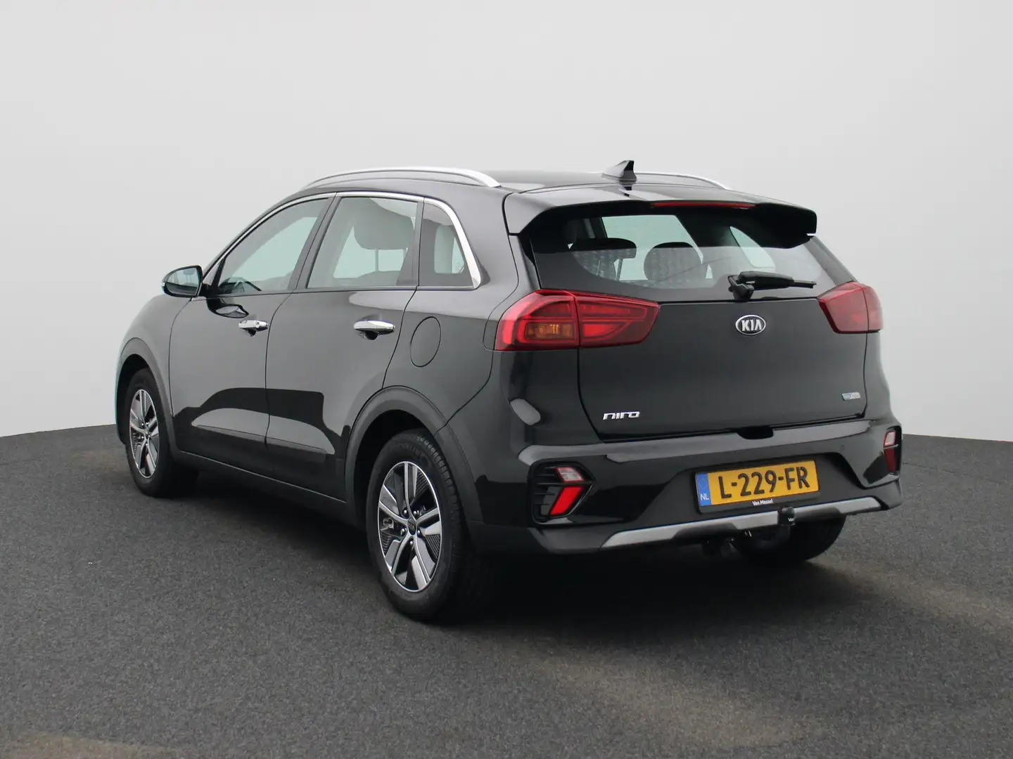 Kia Niro 1.6 GDi Hybrid DynamicLine | ACHTERUITRIJCAMERA | Noir - 2