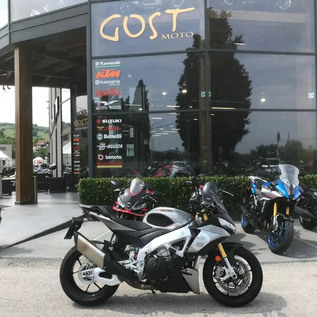 Aprilia Tuono Tuono V4 1100 - 1