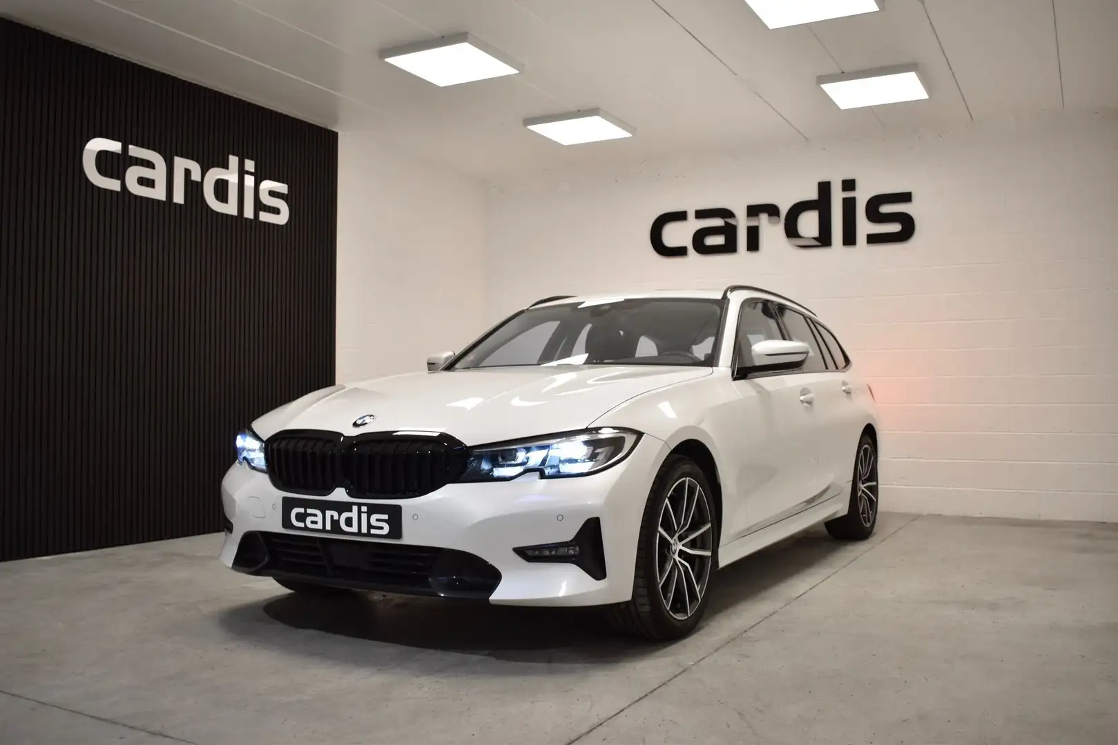BMW 320 Touring *SPORT-LINE* Blanc - 1
