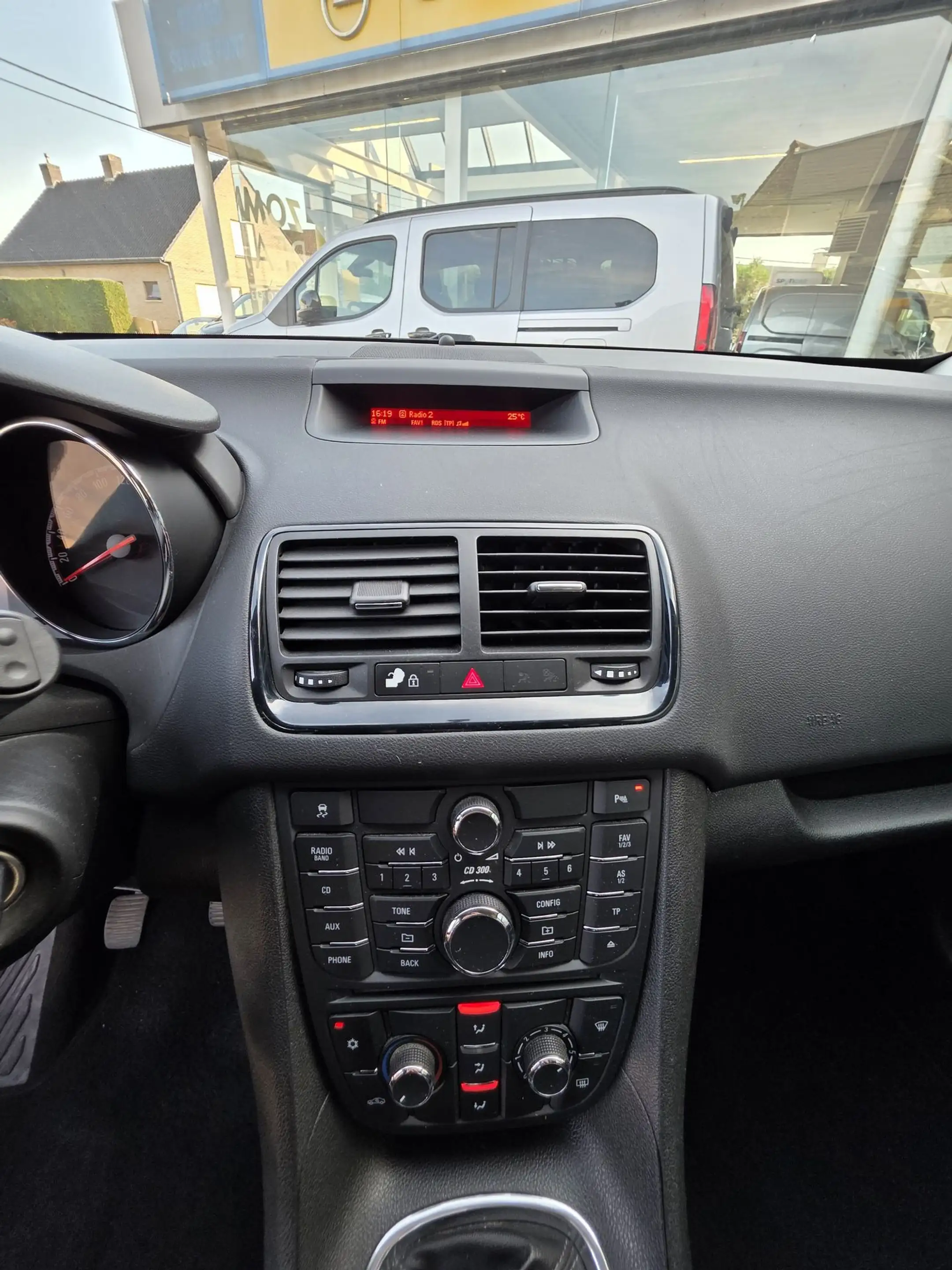 Opel Meriva OPEL MERIVA B 1.4 BENZINE - AIRCO — photo 11