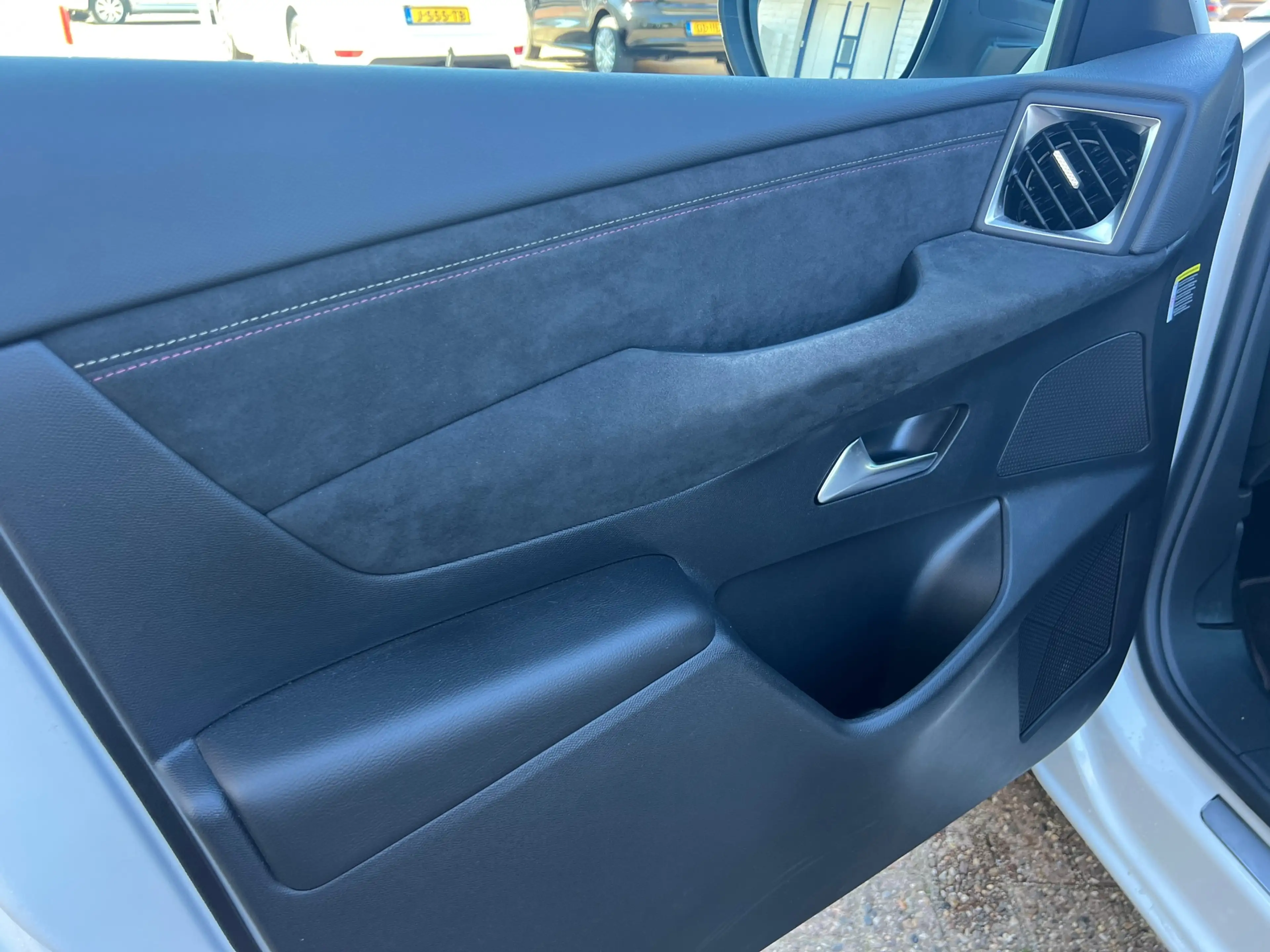 DS Automobiles DS 3 Crossback E-Tense Performance Line+ 50 kWh Navi-Camera-Keyle — photo 9