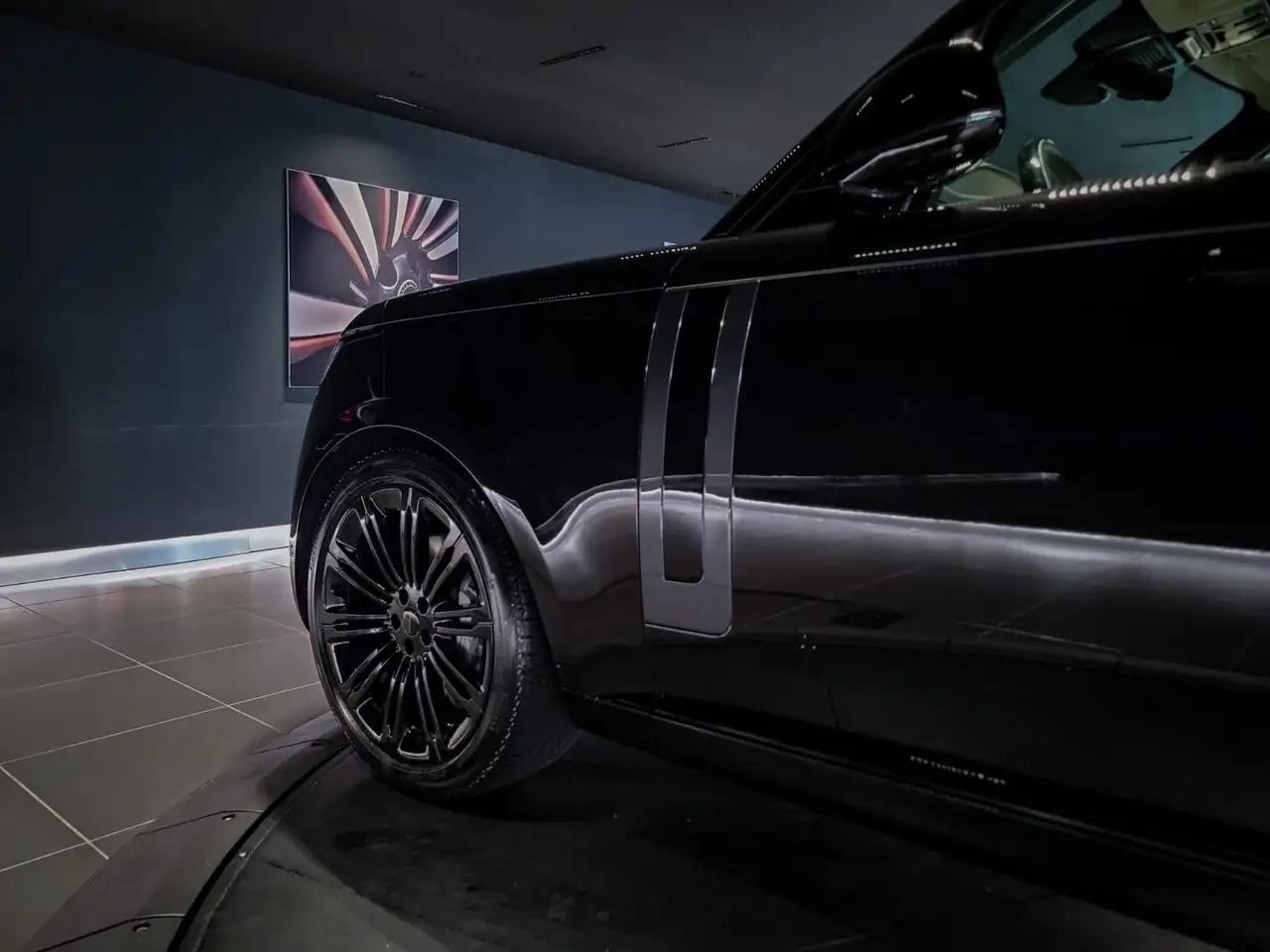 Land Rover Range Rover photo Land Rover Range Rover