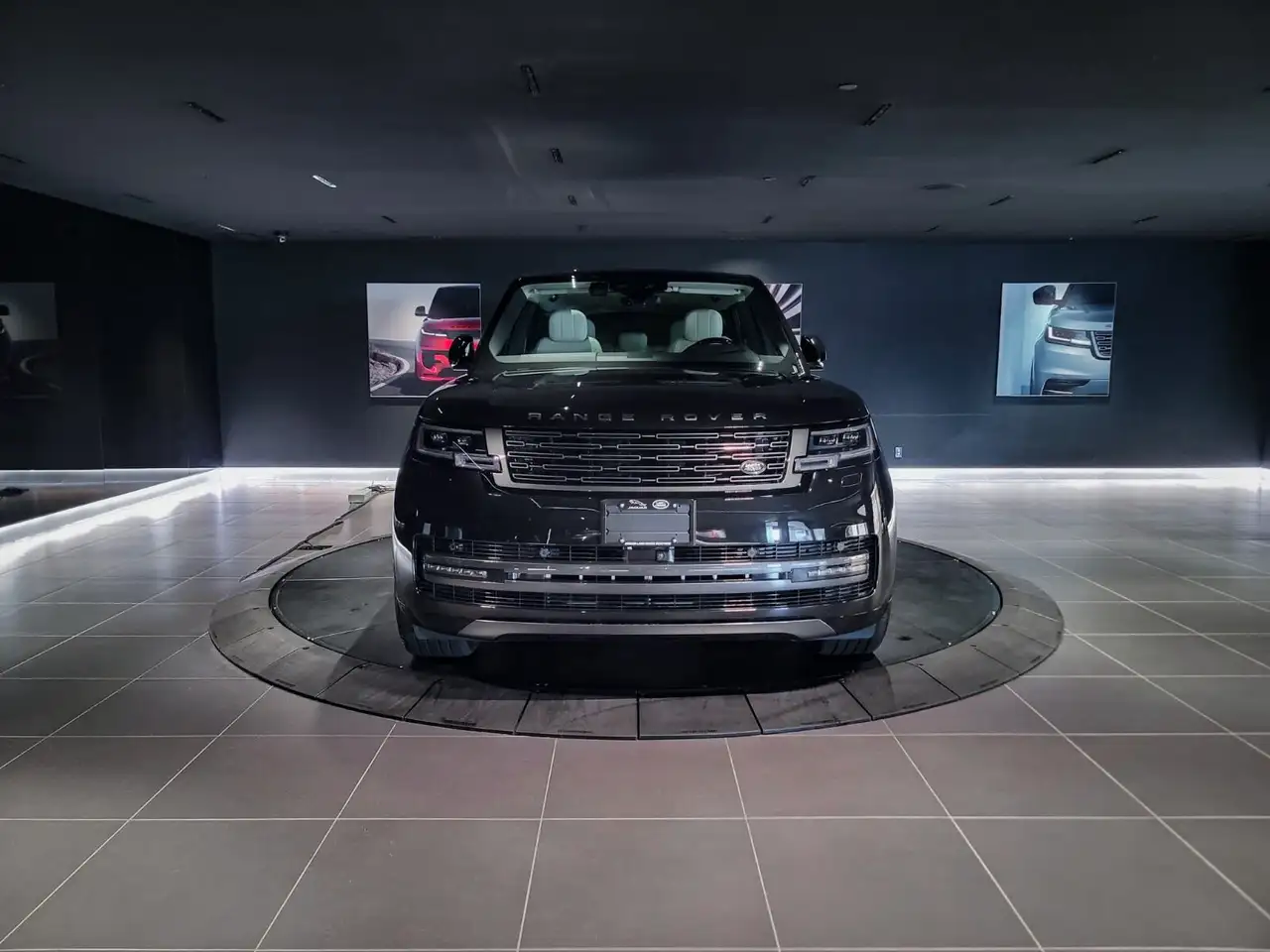 Land Rover Range Rover photo Land Rover Range Rover