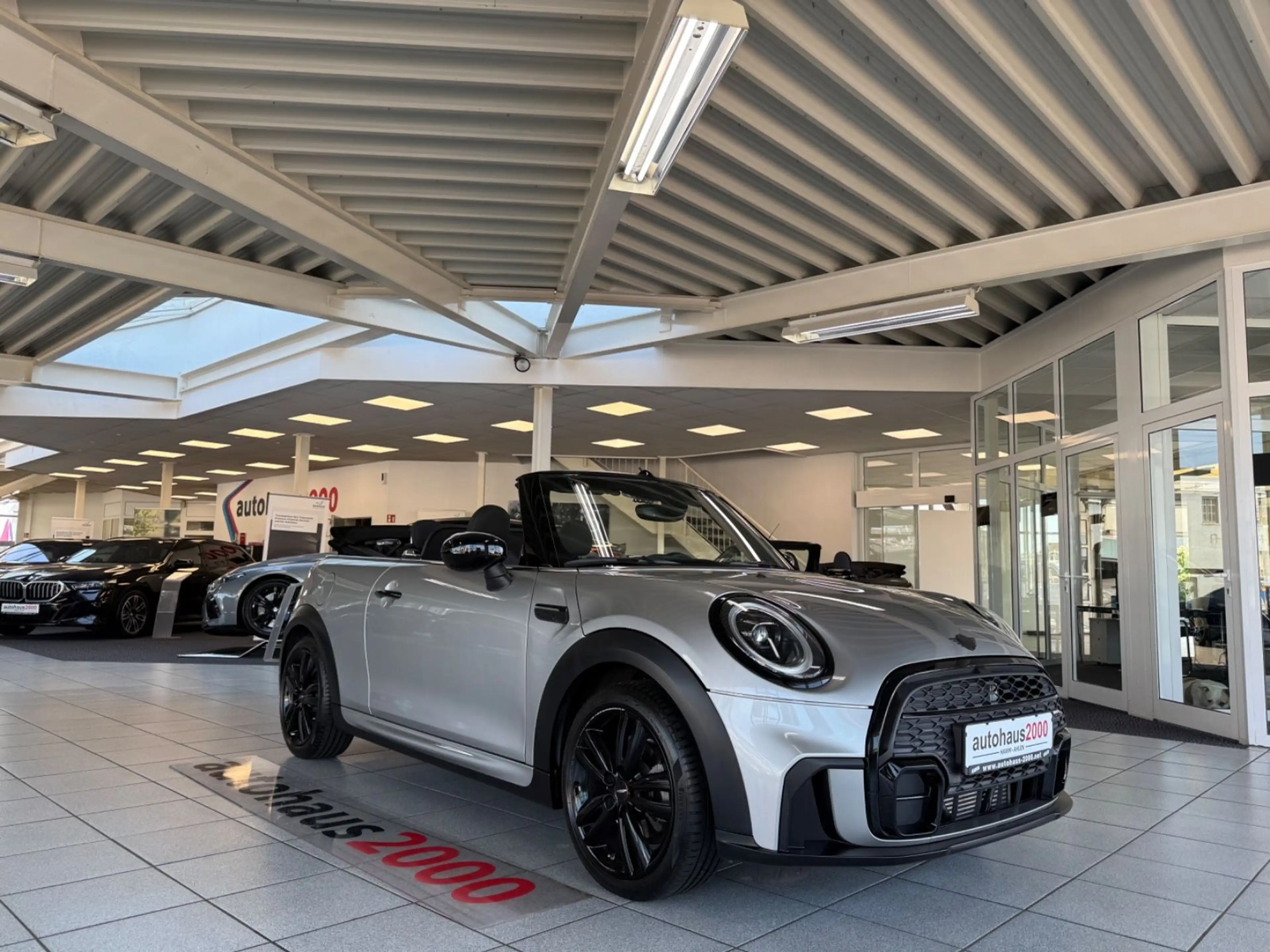 MINI Cooper Cabrio John Cooper Works Trim LED/CAM — photo 4