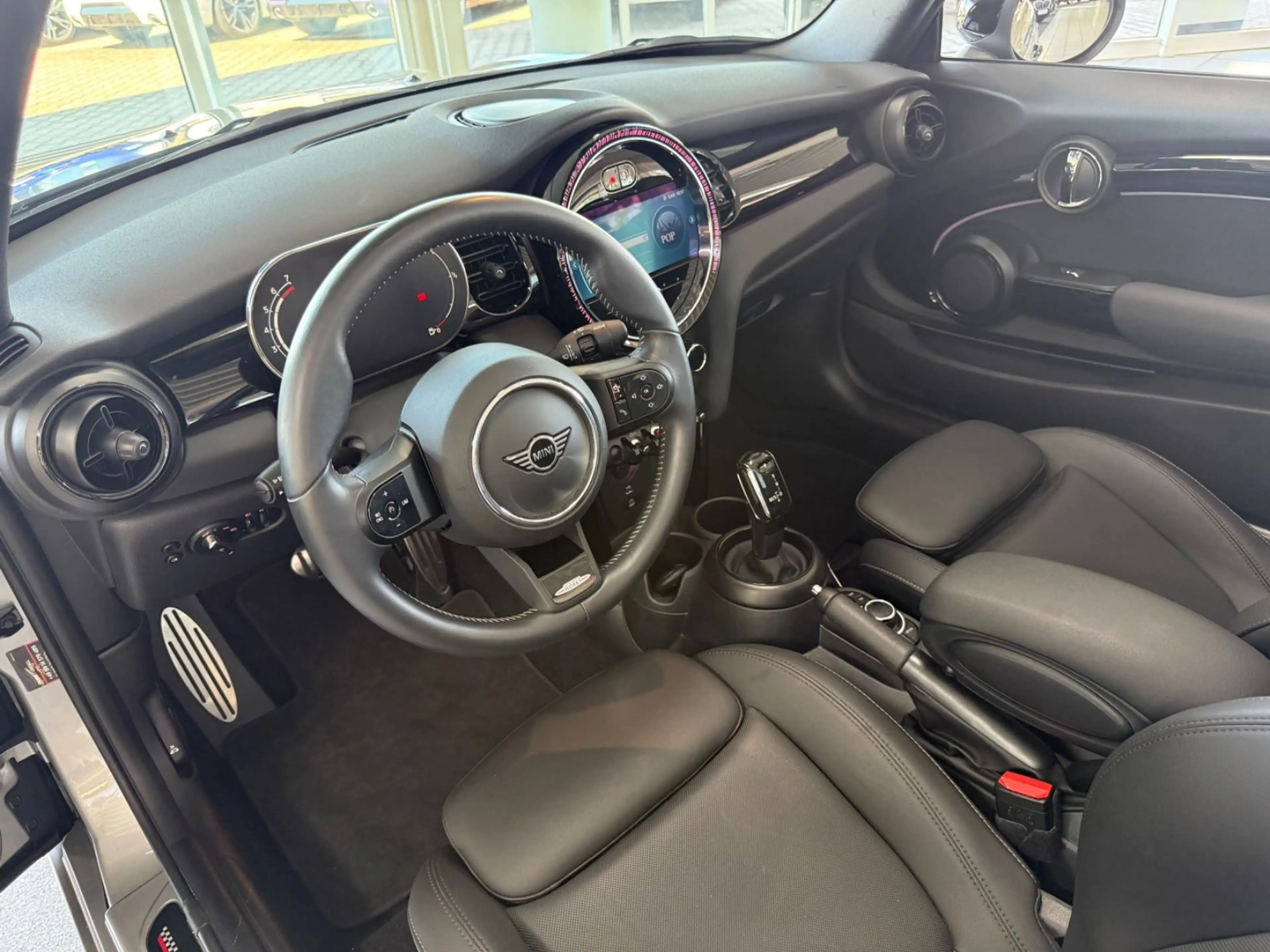 MINI Cooper Cabrio John Cooper Works Trim LED/CAM — photo 10