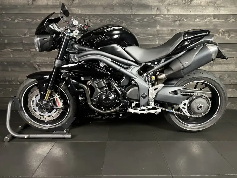Triumph Speed Triple R - foto 8