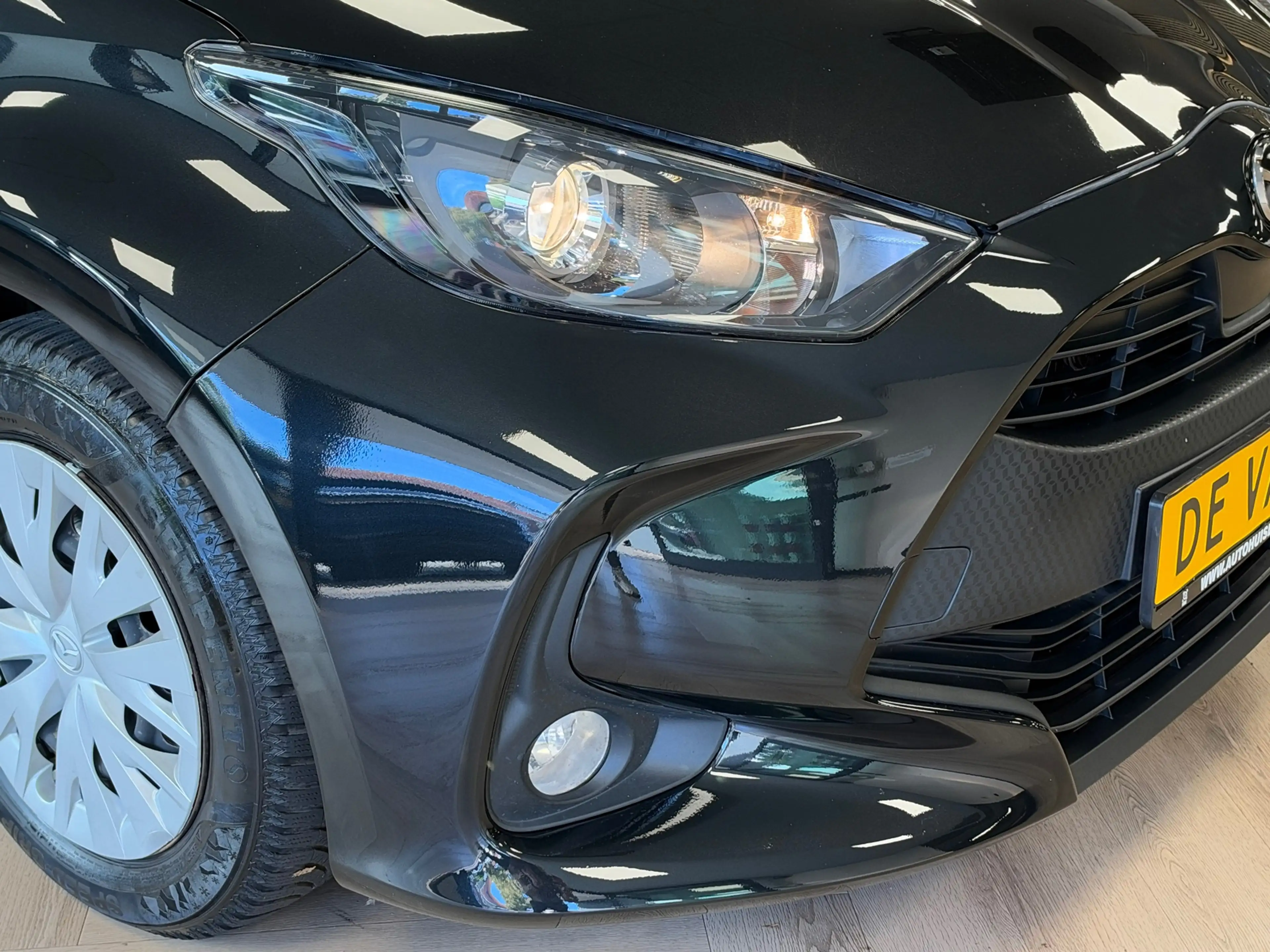 Mazda 2 Hybrid 1.5 Pure AUTOMAAT ADAPTIVE CRUISE CLIMATE C — photo 5