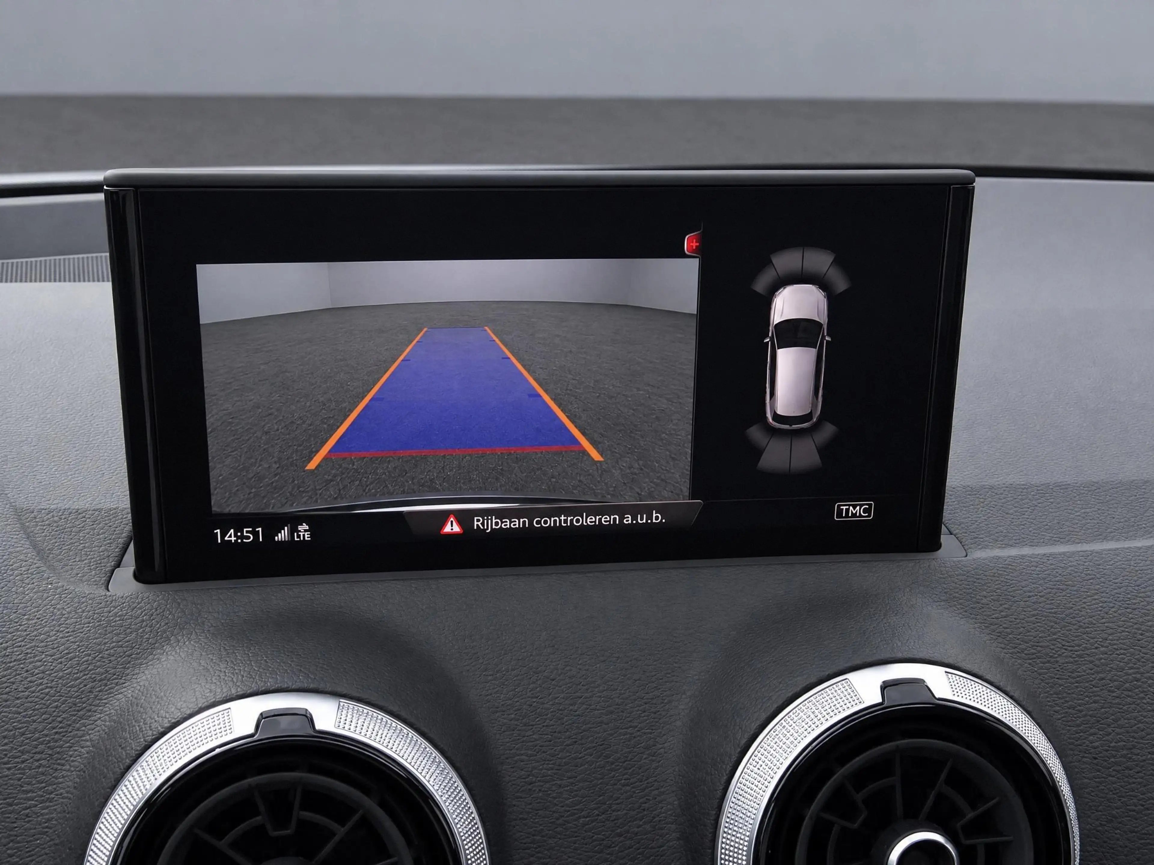 Audi Q2 35 TFSI/150PK S Line · Panoramadak · SONOS Audio · — photo 9