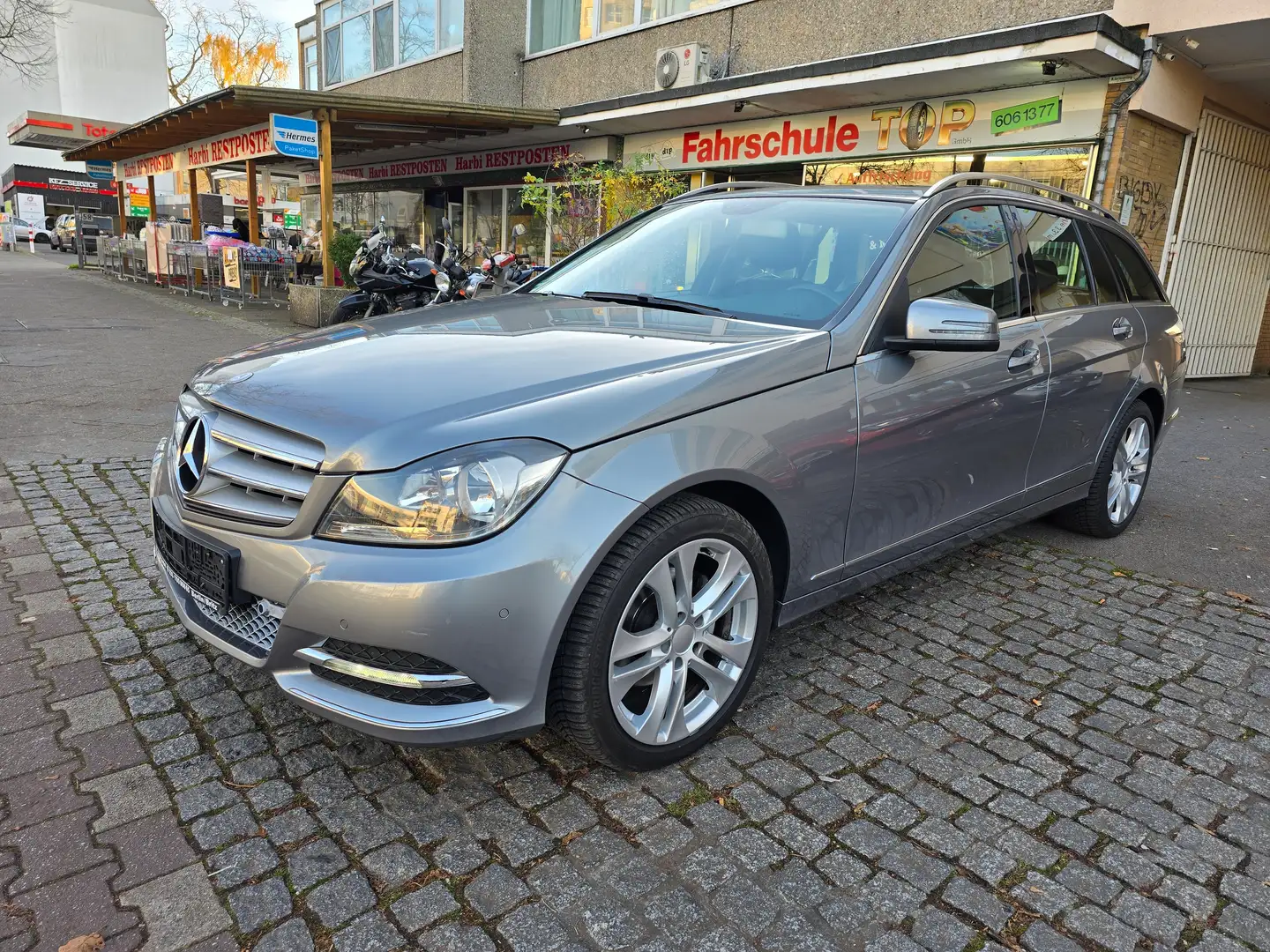 Mercedes-Benz C 180 C 180 T CGI BlueEfficiency/2.Hand/Navi/Tempomat Grey - 2
