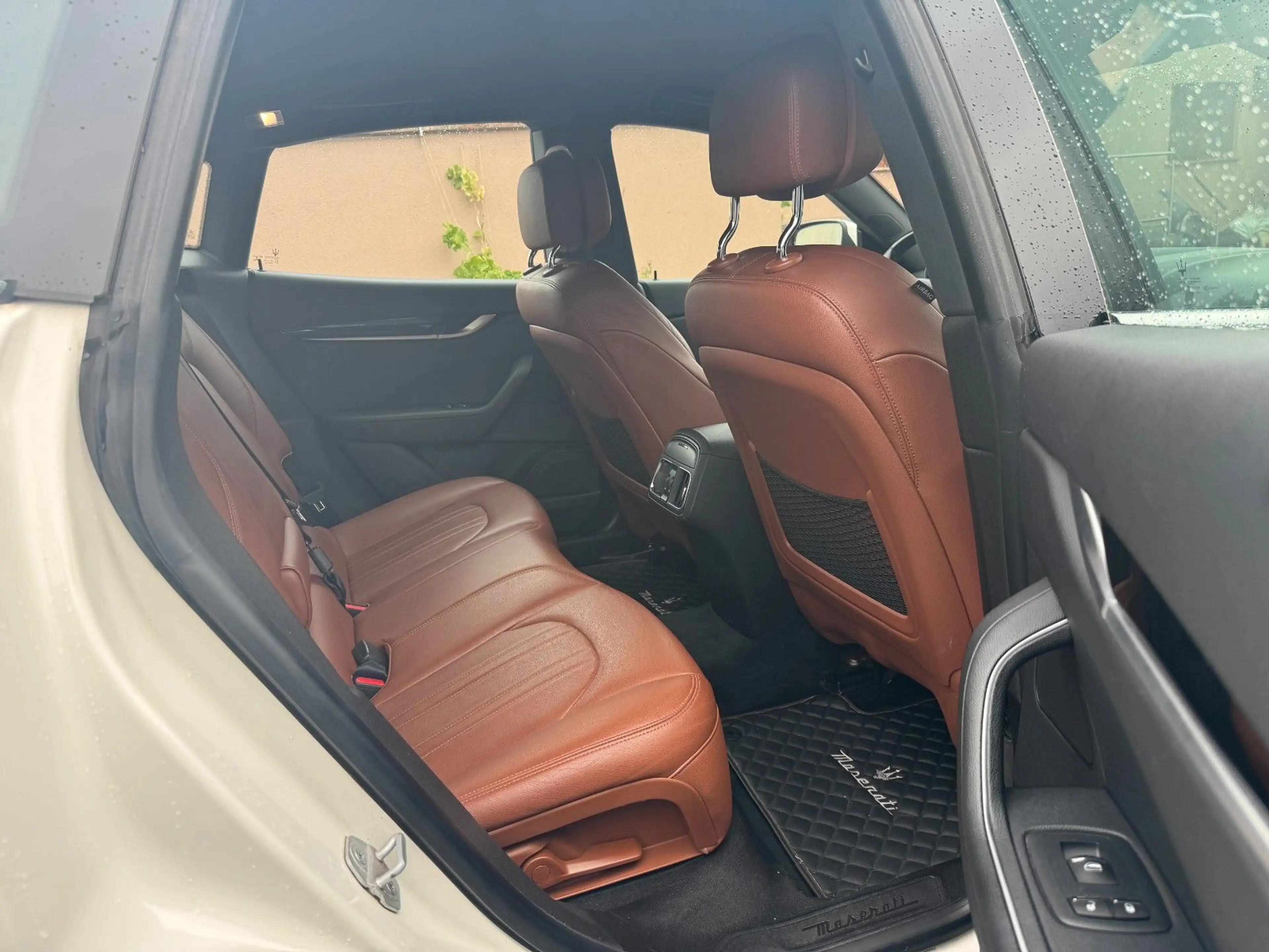 Maserati Levante Diesel — photo 13
