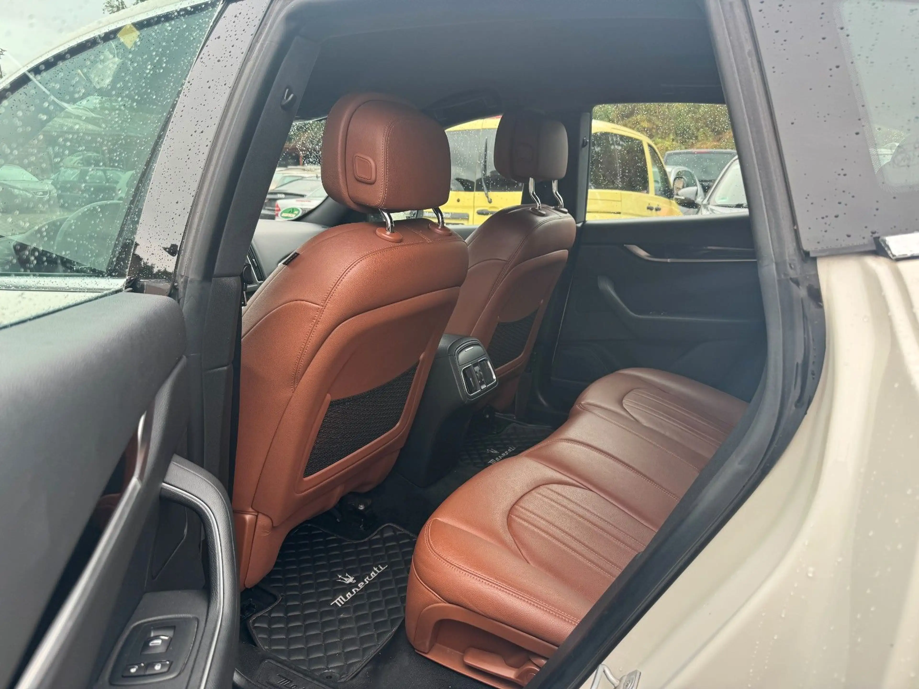 Maserati Levante Diesel — photo 8