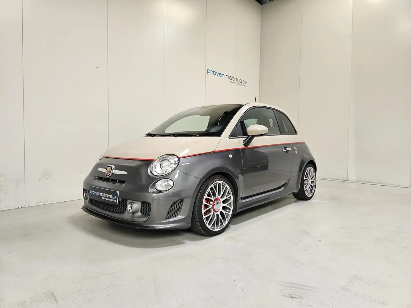 Abarth 595 Turismo 1.4 Benzine Man. 160 pk- Airco - PDC- Xenon - T... Gris - 1