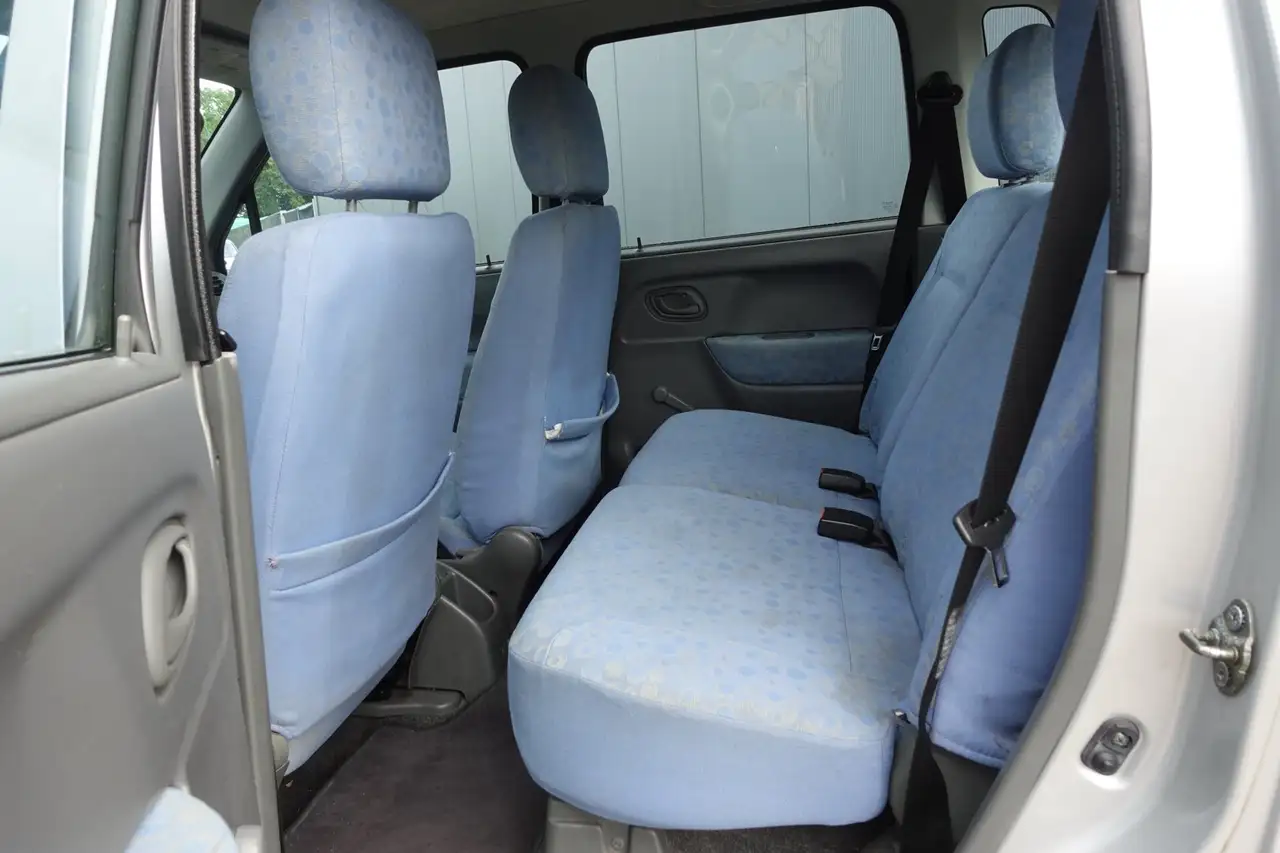 Suzuki Wagon R+ 1.3 GL, foto 6