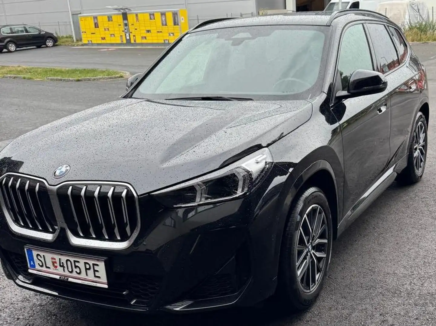 BMW X1 sDrive20d M-Sportpaket, Premiumpaket Schwarz - 1