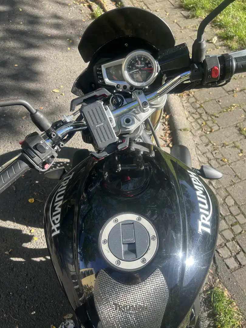 Triumph Speed Triple 750 - 2