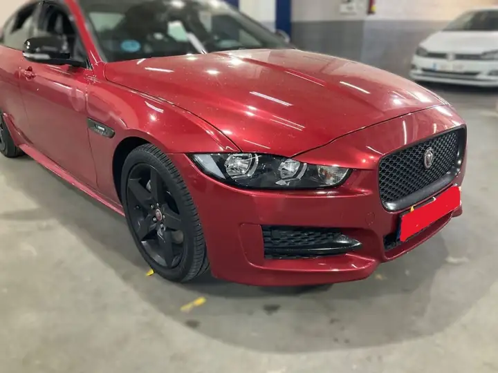 Jaguar XE 2.0 Diesel R-Sport 2016, foto 5