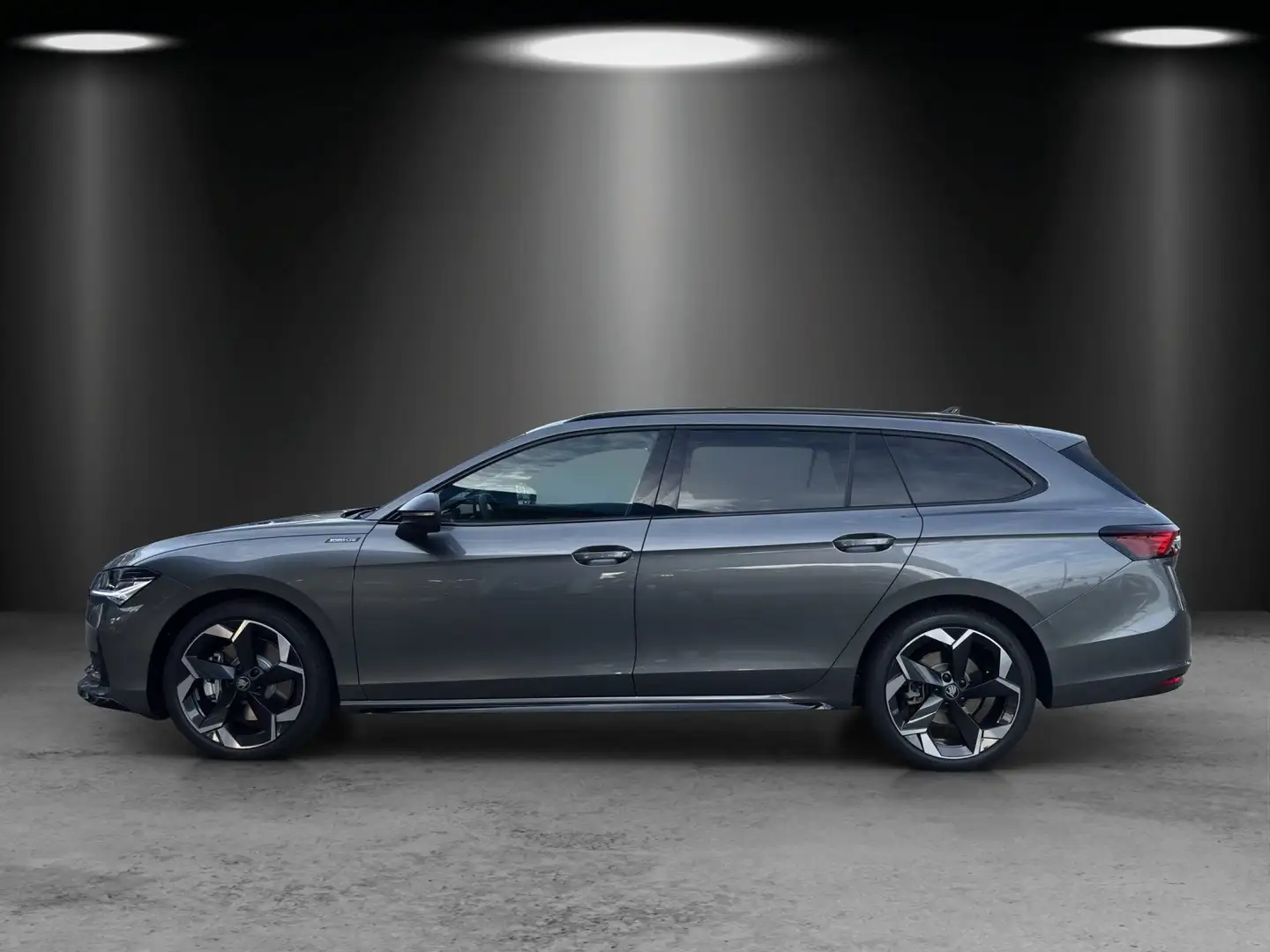 Skoda Superb Combi Sportline 2,0 TSI 150 kW DSG Gris - 2