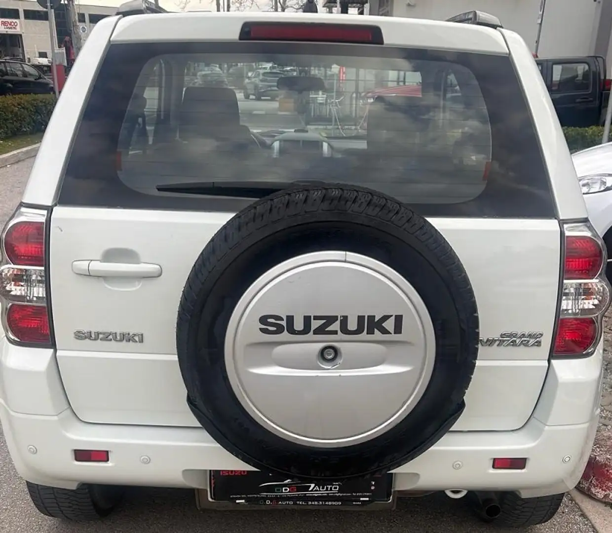 Suzuki Grand Vitara SUZUKI GRAN-VITARA 4X4 ben.1.6 km 112.359 garanzia Wit - 2
