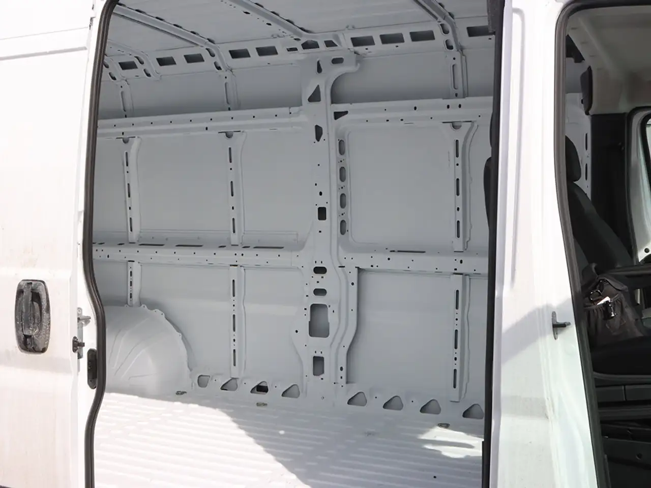 RAM ProMaster 3500 снимка RAM ProMaster 3500