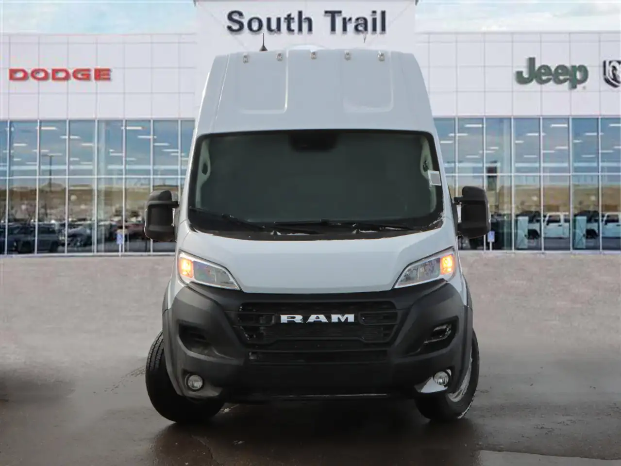 RAM ProMaster 3500 снимка RAM ProMaster 3500